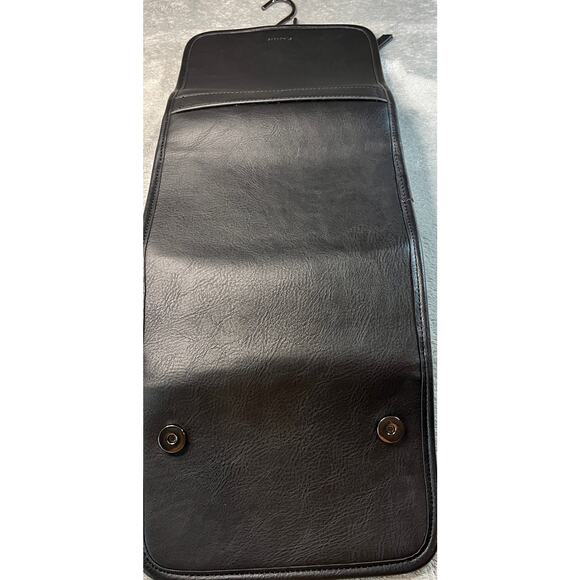 Stackers Hanging Wash Bag - Picture 5 of 8